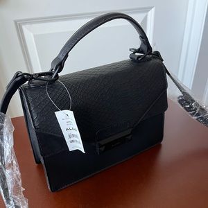 BRAND NEW w/ TAG, NEVER USED!!!